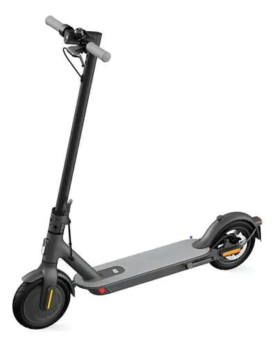 Patinete Elétrico Xiaomi Essential 20km/h Dobrável Até 100kg Cor Preto
