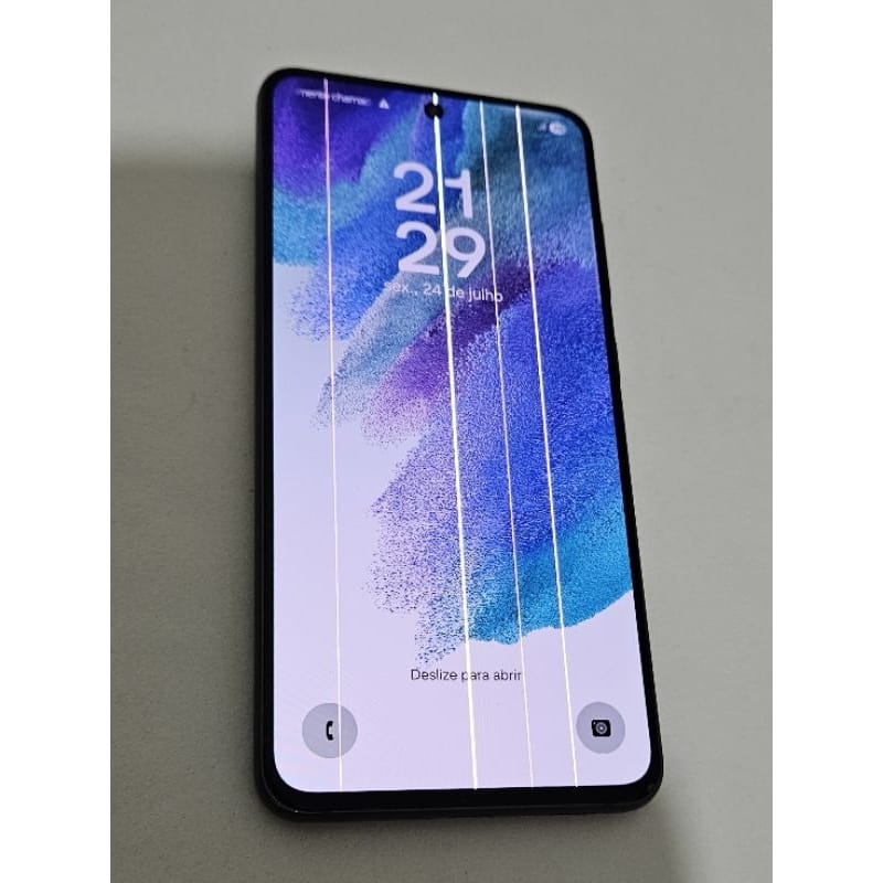 Samsung Galaxy S21 FE 5G (Snapdragon) 5G · CPU: Snapdragon 888 5G · Tela: 6.4 " — foto 2 de 8