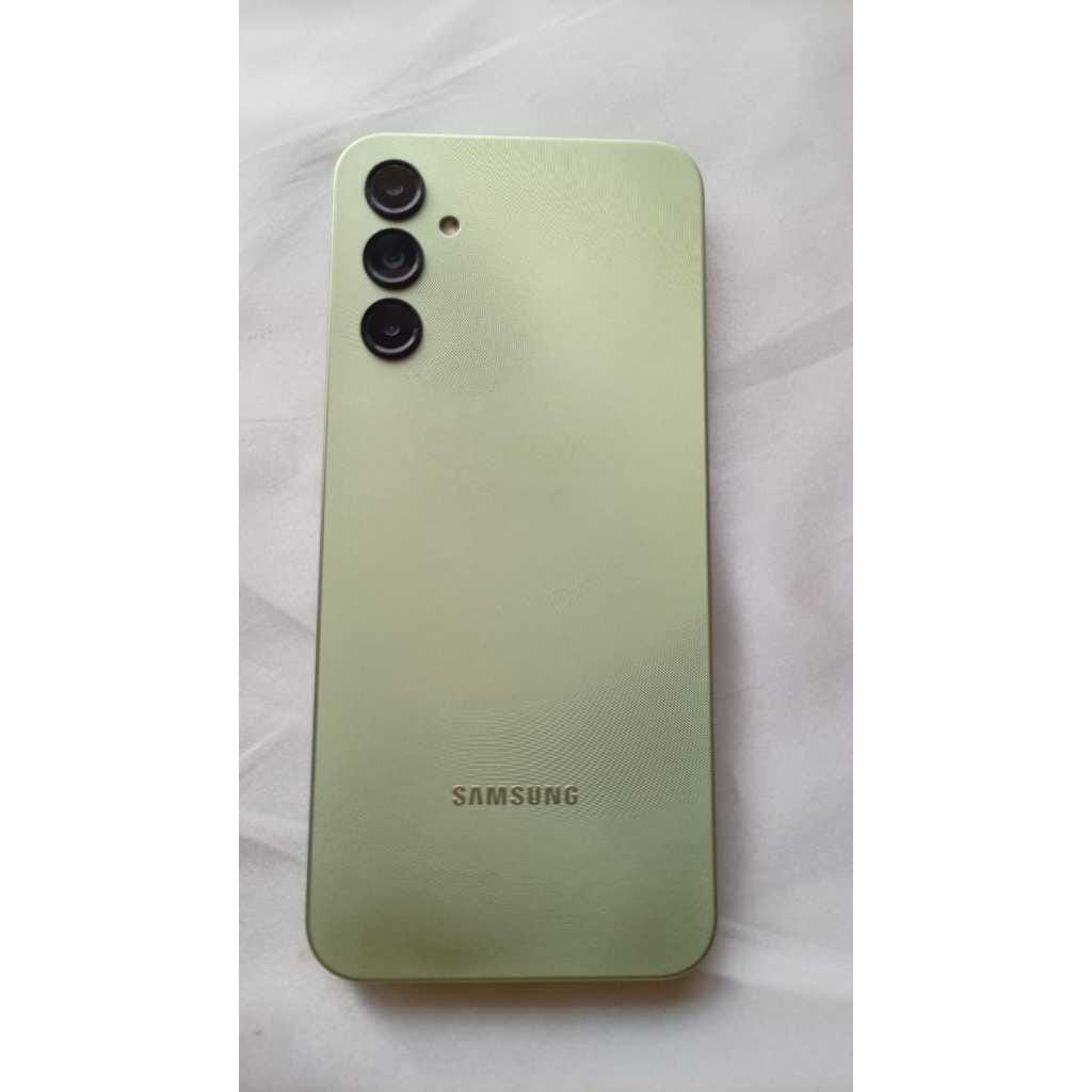 Samsung Galaxy A14 (MediaTek) 5G Dual SIM 64 GB black 4 GB RAM · CPU: MediaTek MT6833 Dimensity 700 — foto 6 de 8