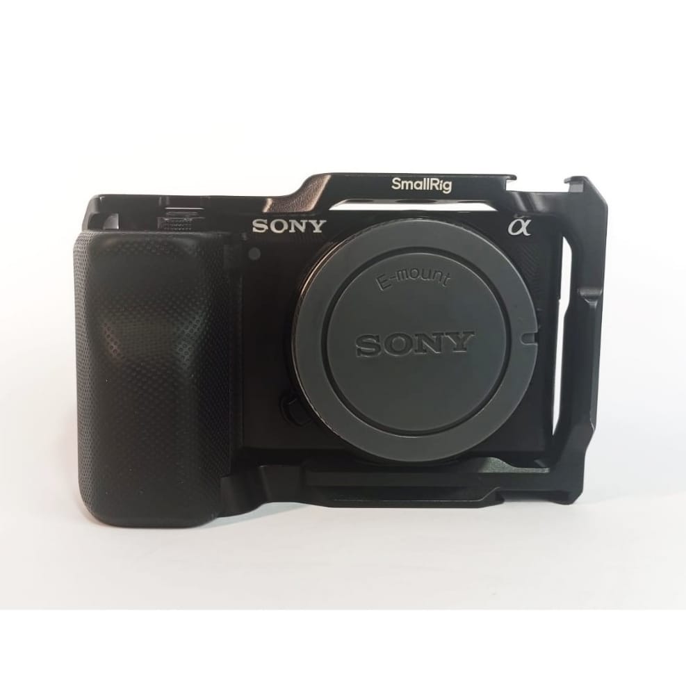Sony Alpha ZV-E10 - Corpo · Tela: 3 " · Cor: Preto — foto 2 de 3