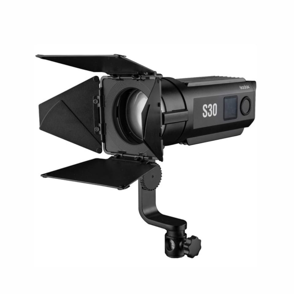 Iluminador LED Godox Fresnel Foco S30 · GTIN 7898653594587 — foto 2 de 2