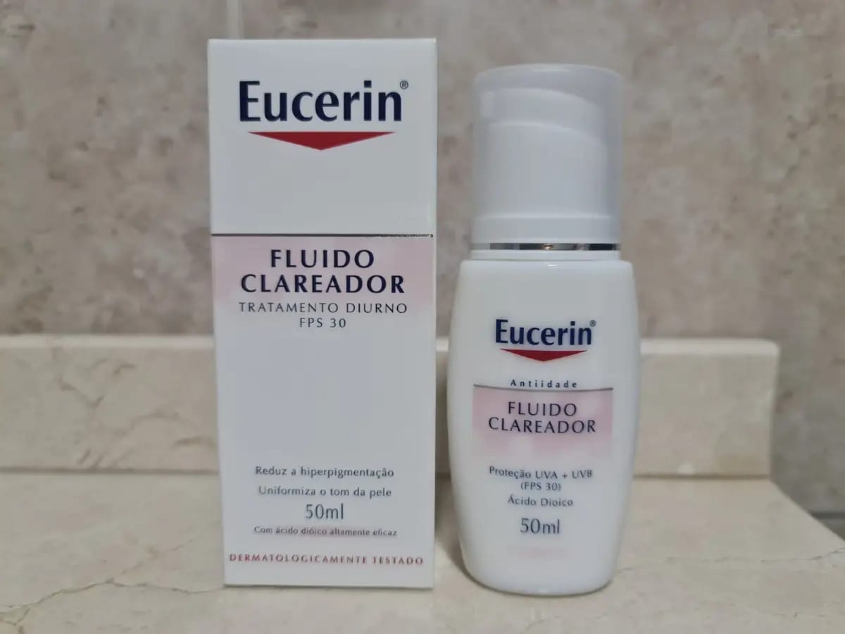 FLUIDO CLAREADOR Eucerin