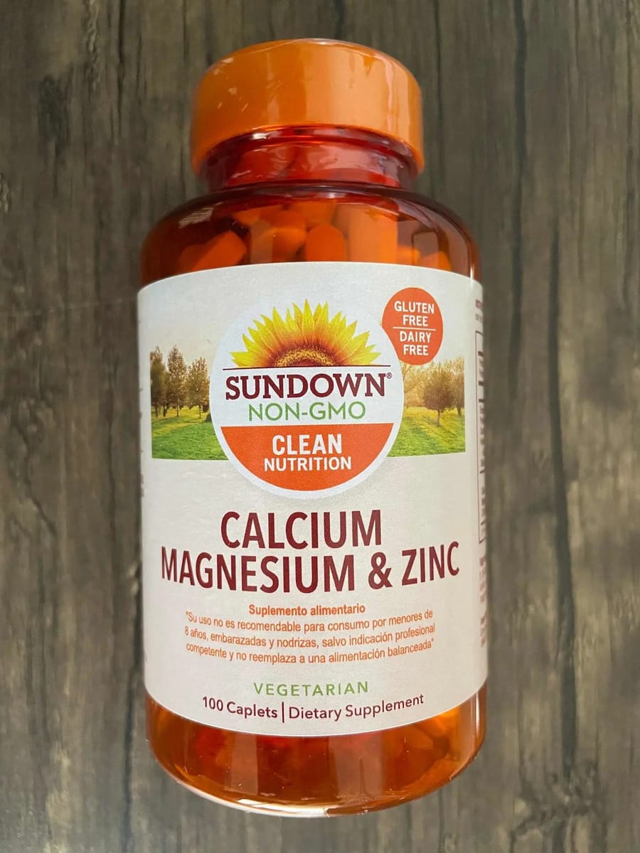 Suplemento em comprimidos de cálcio e magnésio e zinco Sundown Naturals