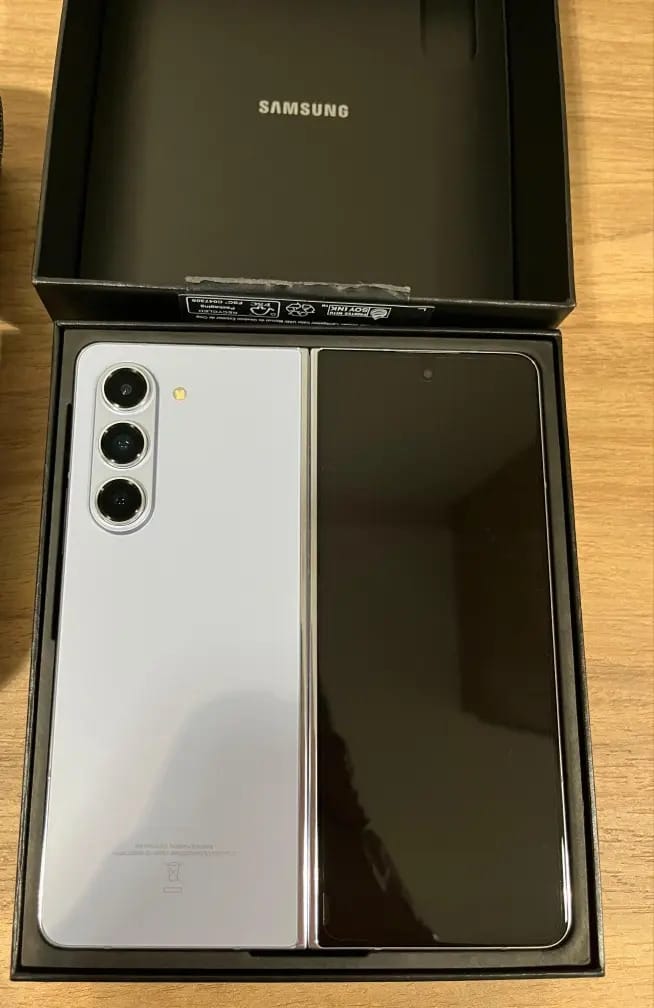 Galaxy Z Fold5 Até 2025 Cor Azul-claro