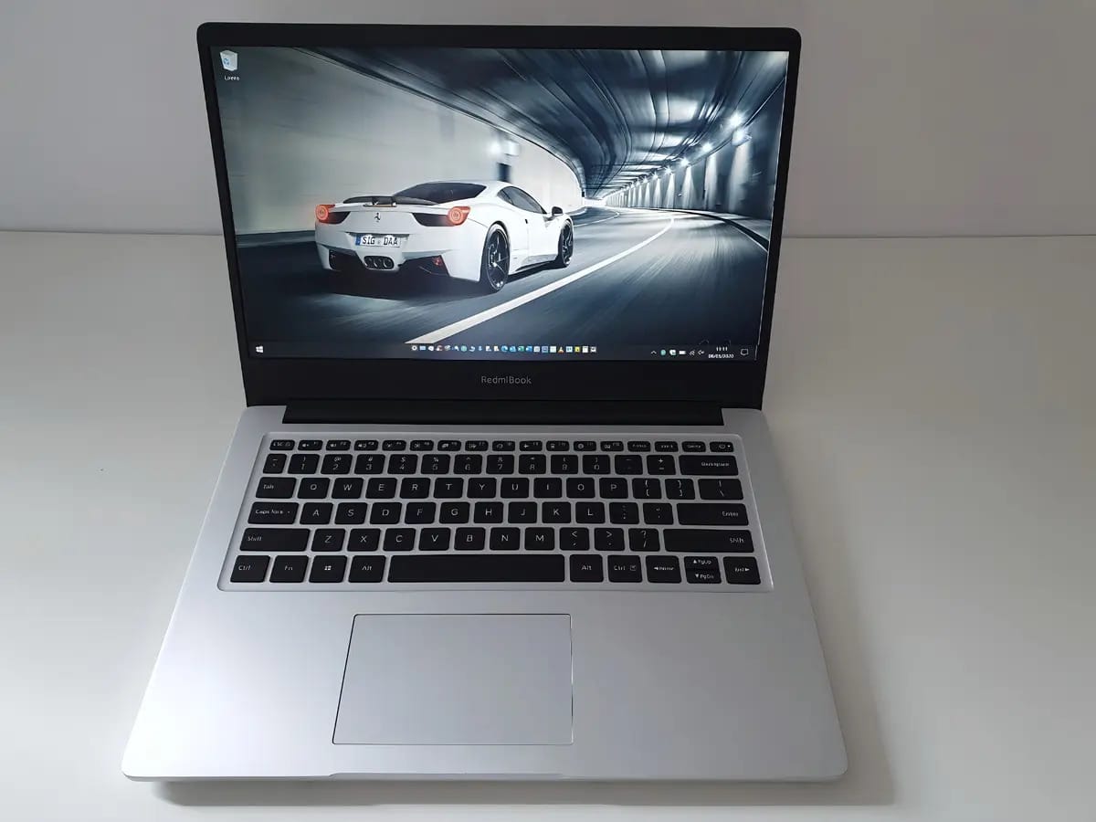 Xiaomi RedmiBook 4GB RAM 256GB Cinza