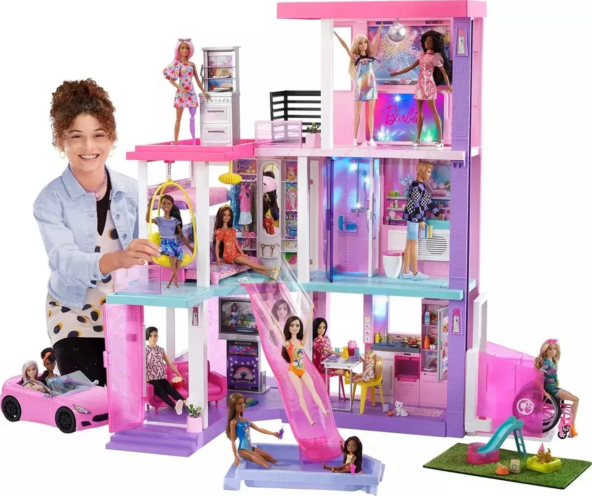 Casa Barbie 60th Celebration Dreamhouse inclui 2 bonecos de chiclete rosa