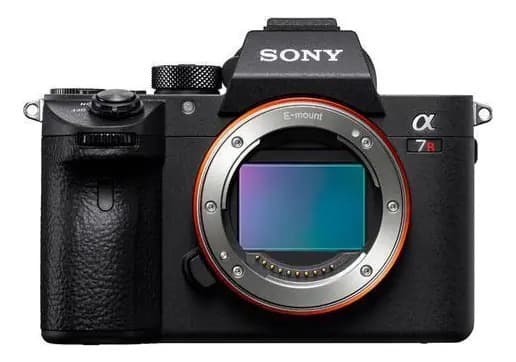 Sony Alpha 7 IV Sony a7R IV Body Preto